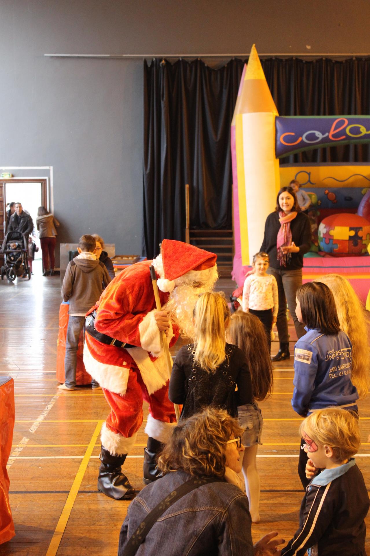 Les enfants et le Père Noel